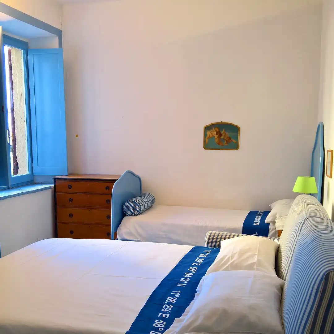 blu second bed 2 sq